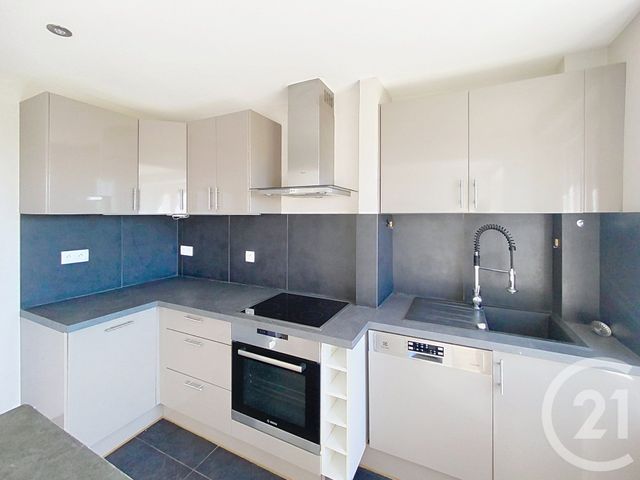 Appartement T3 à vendre - 3 pièces - 52.97 m2 - ST MALO - 35 - BRETAGNE - Century 21 Saint-Servan