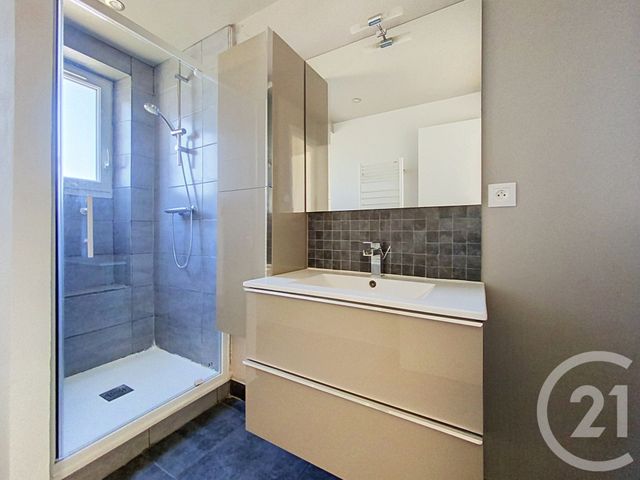 Appartement T3 à vendre - 3 pièces - 52.97 m2 - ST MALO - 35 - BRETAGNE - Century 21 Saint-Servan