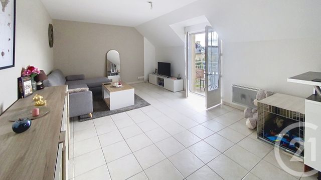 Appartement T3 à vendre - 3 pièces - 70.17 m2 - ST JOUAN DES GUERETS - 35 - BRETAGNE - Century 21 Saint-Servan