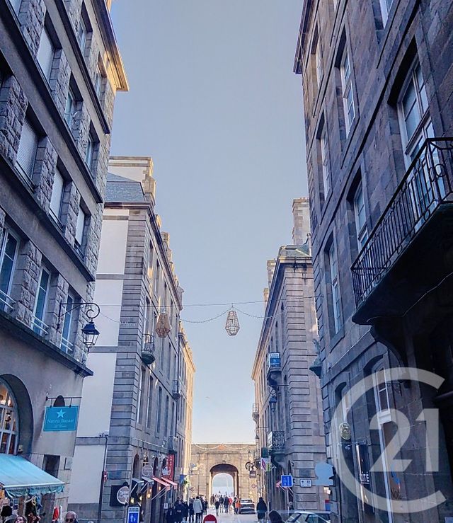 Appartement T3 à vendre - 3 pièces - 67.62 m2 - ST MALO - 35 - BRETAGNE - Century 21 Saint-Servan