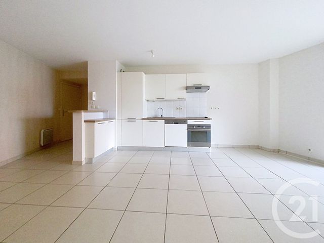 Appartement T2 à vendre - 2 pièces - 50.4 m2 - ST MALO - 35 - BRETAGNE - Century 21 Saint-Servan