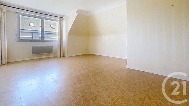 Appartement T2 à vendre - 2 pièces - 45.31 m2 - ST MALO - 35 - BRETAGNE - Century 21 Saint-Servan