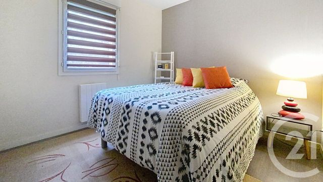 Appartement T2 à vendre - 2 pièces - 48.49 m2 - PLEURTUIT - 35 - BRETAGNE - Century 21 Saint-Servan